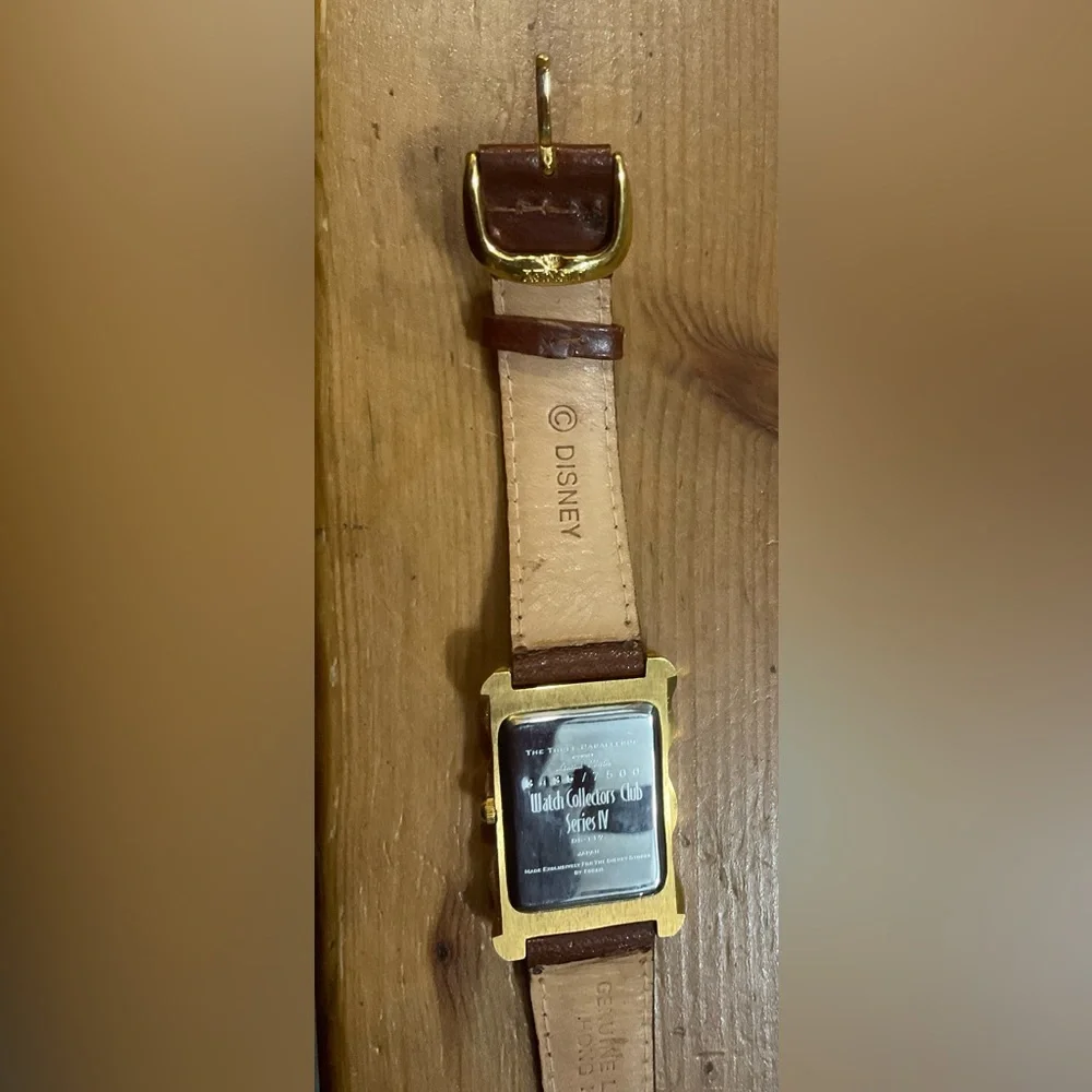 Fossil: Disney: The 3 Caballeros limited edition 3435/7500 vintage wrist watch